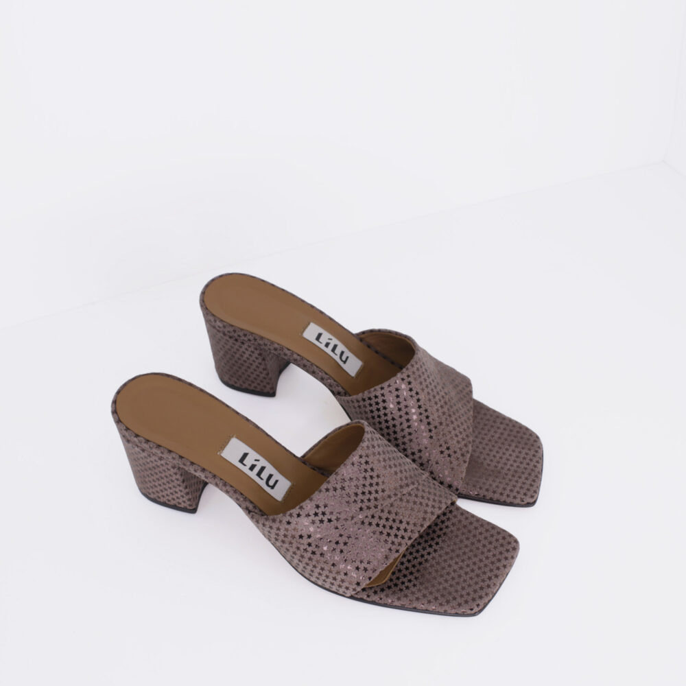 Slippers 807