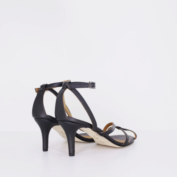 Sandals 809