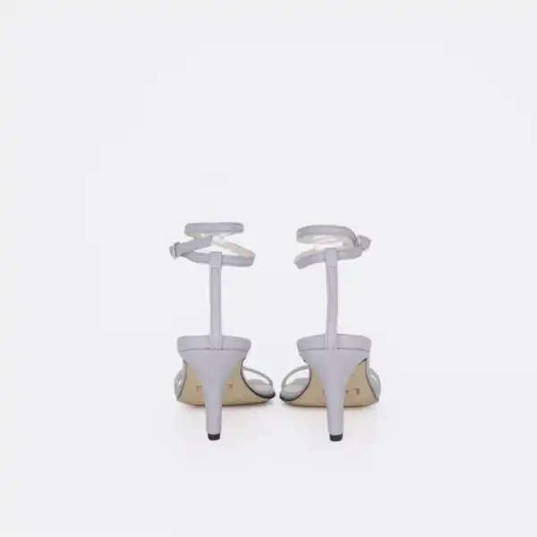 Sandals 810